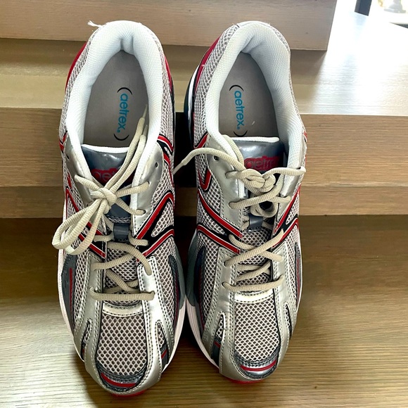 Aetrex Mens Zoom Runner Wide Width in Red/White - Picture 6 of 7